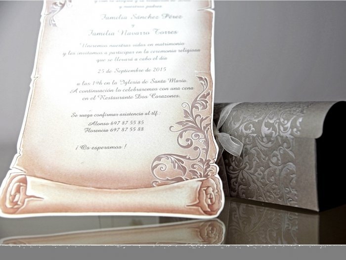 Invitación de boda - PERGAMINO EN CAJA (C90934G) Invitación de boda - PERGAMINO EN CAJA (C90934G)