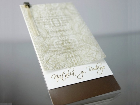 Invitación de boda elegante marron 34952