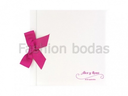 Libro de firmas - BLANCO CON LAZO FUCSIA