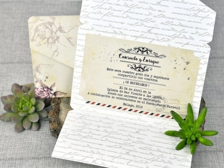 Invitación de boda barata vintage rustica viajes  postal 39313