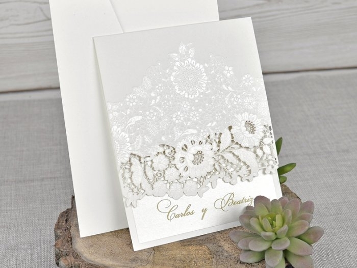 Invitación de boda - CORTE LASER FLORES (C32139H) Invitación de boda - CORTE LASER FLORES (C32139H)