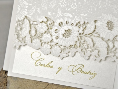 Invitación de boda - CORTE LASER FLORES   (32139 H)