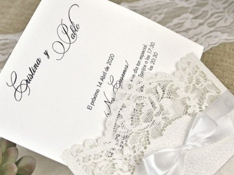 Invitación de boda - ELEGANTE ENCAJE CORTE LASER  (C62139F)