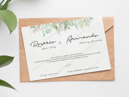 Invitación de boda Naturaleza con hojas verdes y tipografía escrita a mano