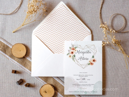 Invitaciones de boda modernas corazón geométrico con flores en colores salmón