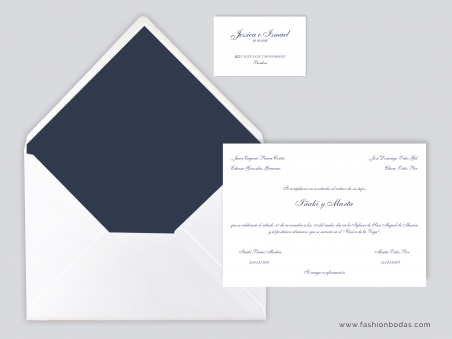 Invitaciones de boda clásicas tradicionales con forro azul marino liso