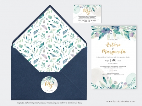 Invitaciones de boda con hojas y flores azules en acuarela